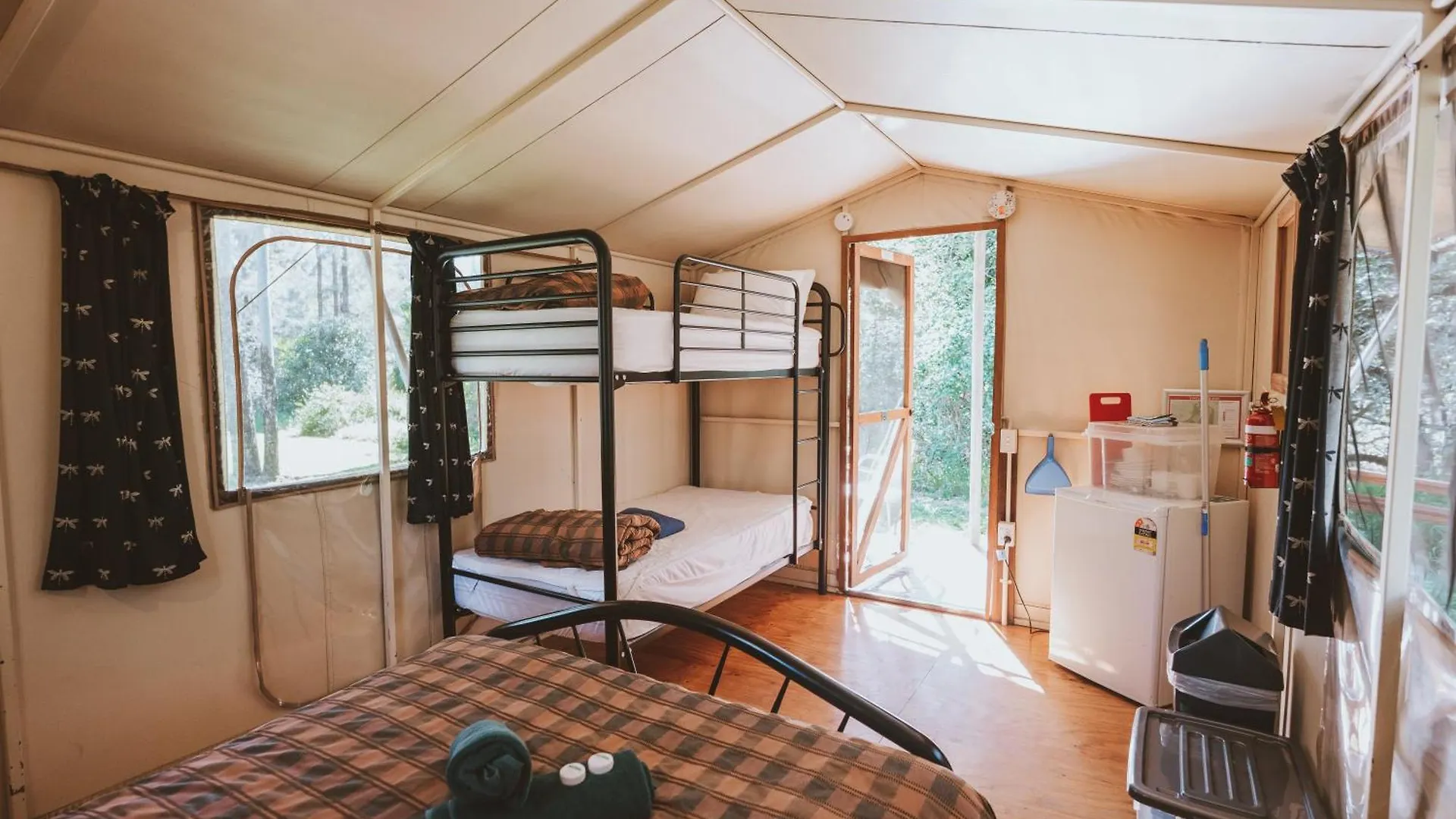 Campsite Big4 Breeze Holiday Parks - Carnarvon Gorge Australia